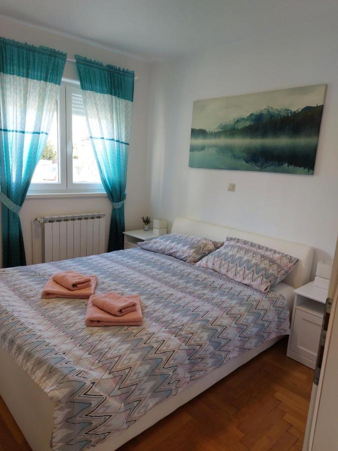 Apartman Suzy Póla Kültér fotó